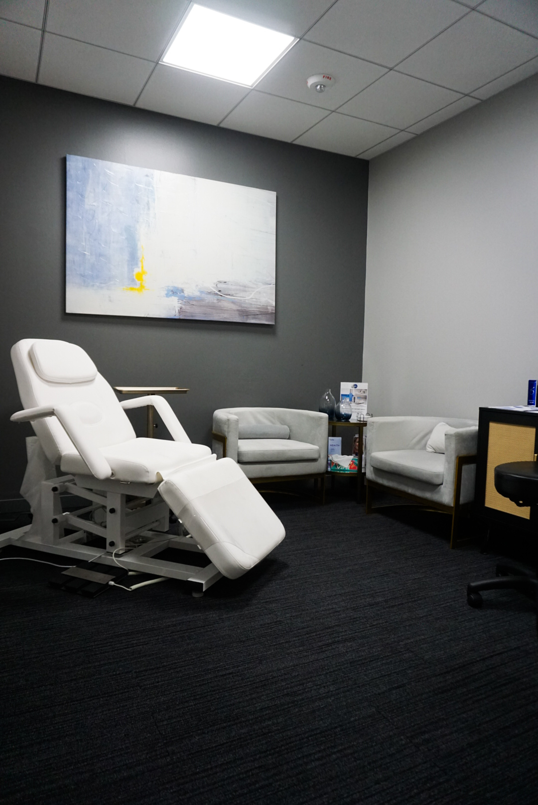 Treatment room at the West Dundee institute